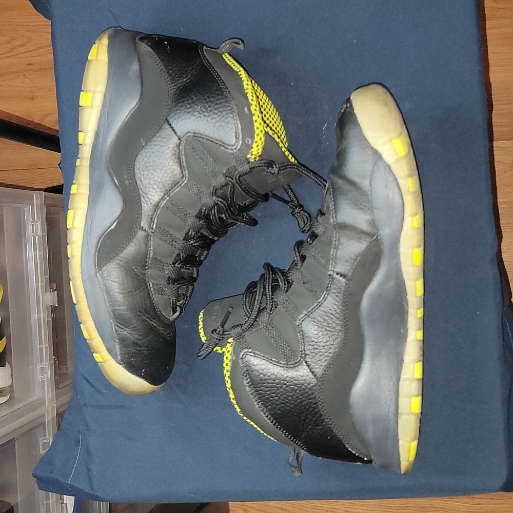 AirJordan 10 "Venom" - Picture 3 of 6